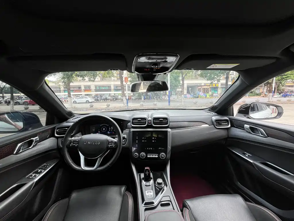 Lynk & Co 03 2019 1.5TD DCT Powerful Edition National VI купить на сайте DeffCars