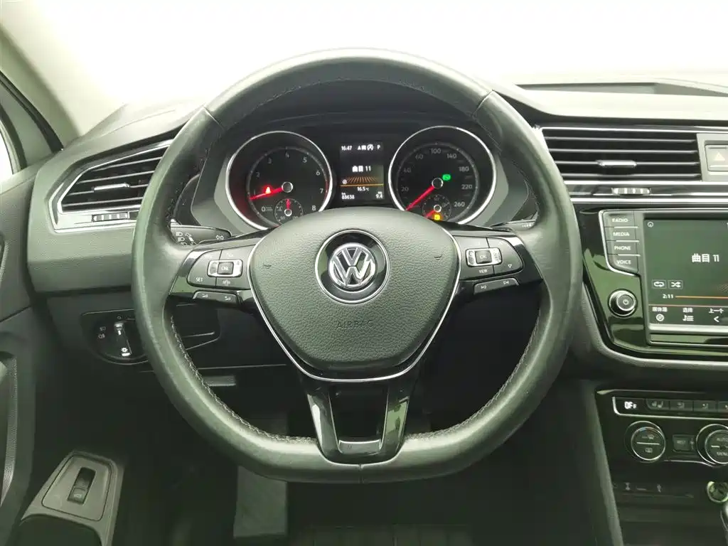 Tiguan L 2018 facelift 330TSI automatic two-wheel drive flagship version купить на сайте DeffCars