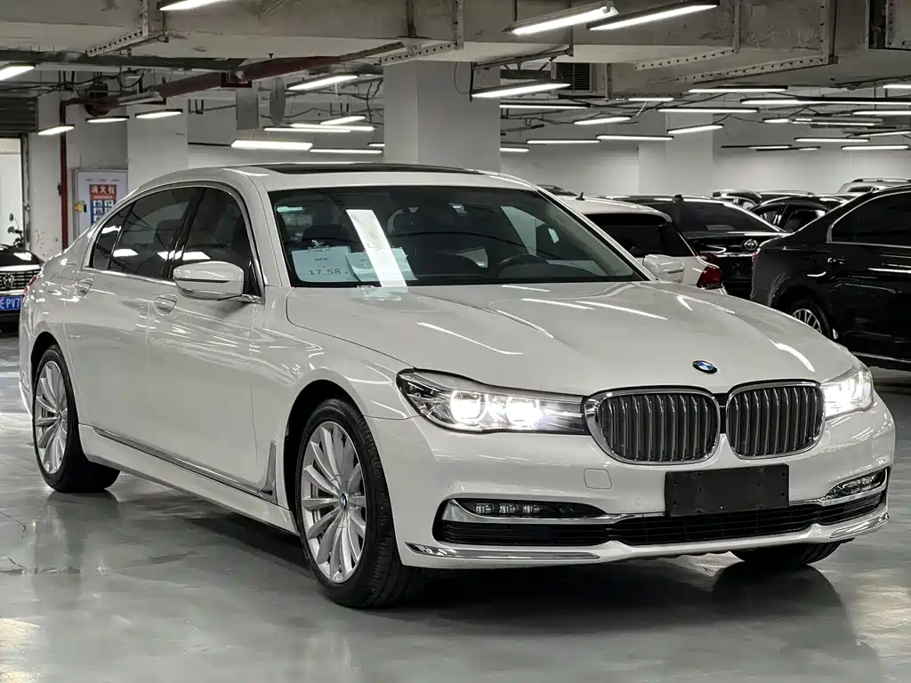 BMW 7 Series 2018 730Li Leading Excellence Package купить на сайте DeffCars
