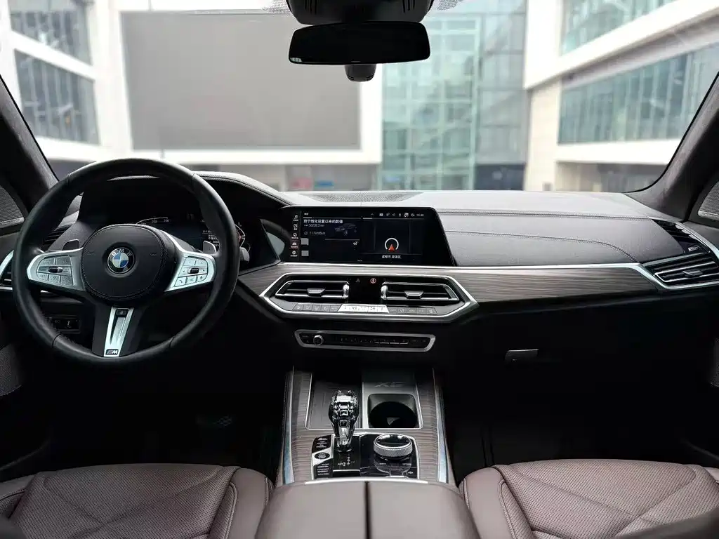 BMW X5 2022 xDrive 40Li Exclusive M Sports Package купить на сайте DeffCars