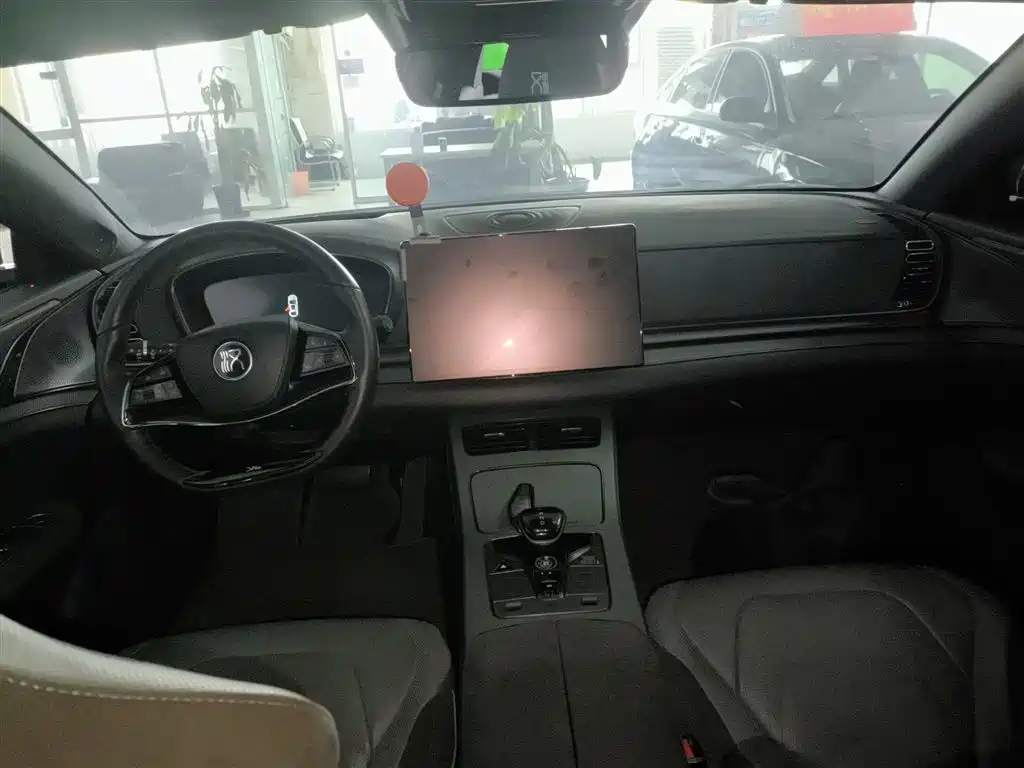 Han 2022 EV 610KM four-wheel drive Qianshancui Limited Edition купить на сайте DeffCars