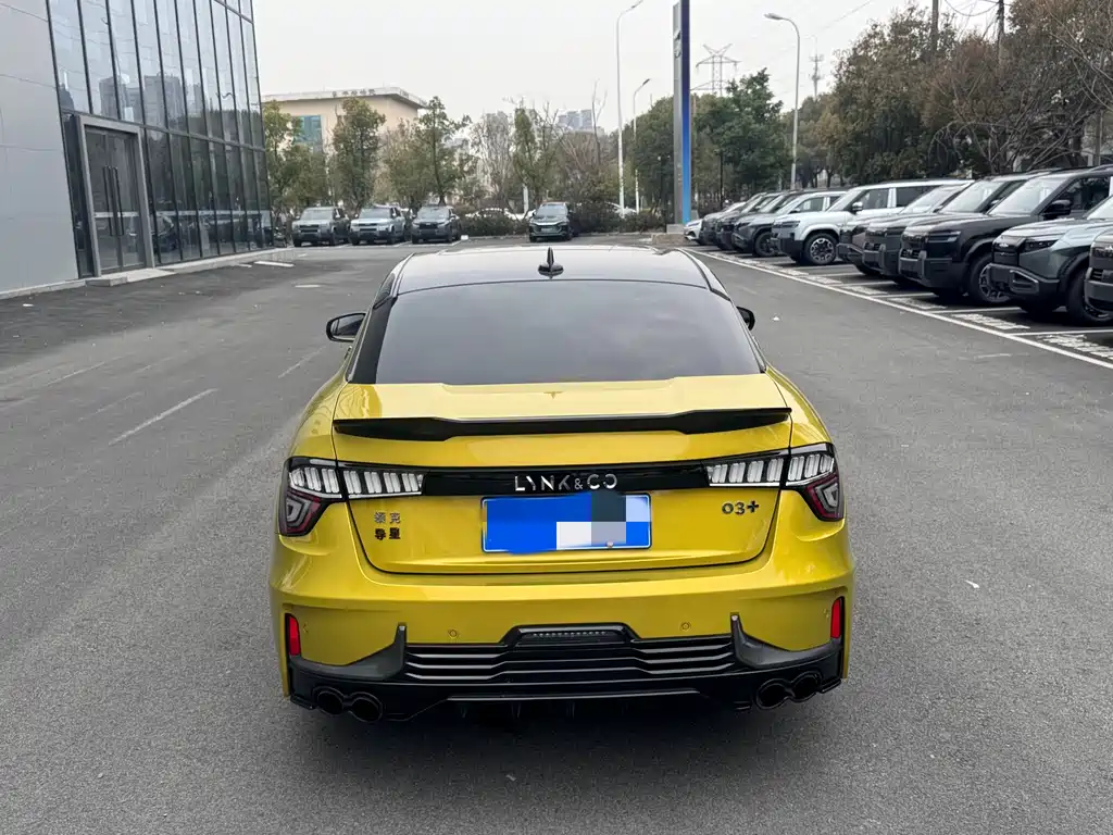 Lynk & Co 03 2019 03+ 2.0TD Automatic Wind Control Edition купить на сайте DeffCars