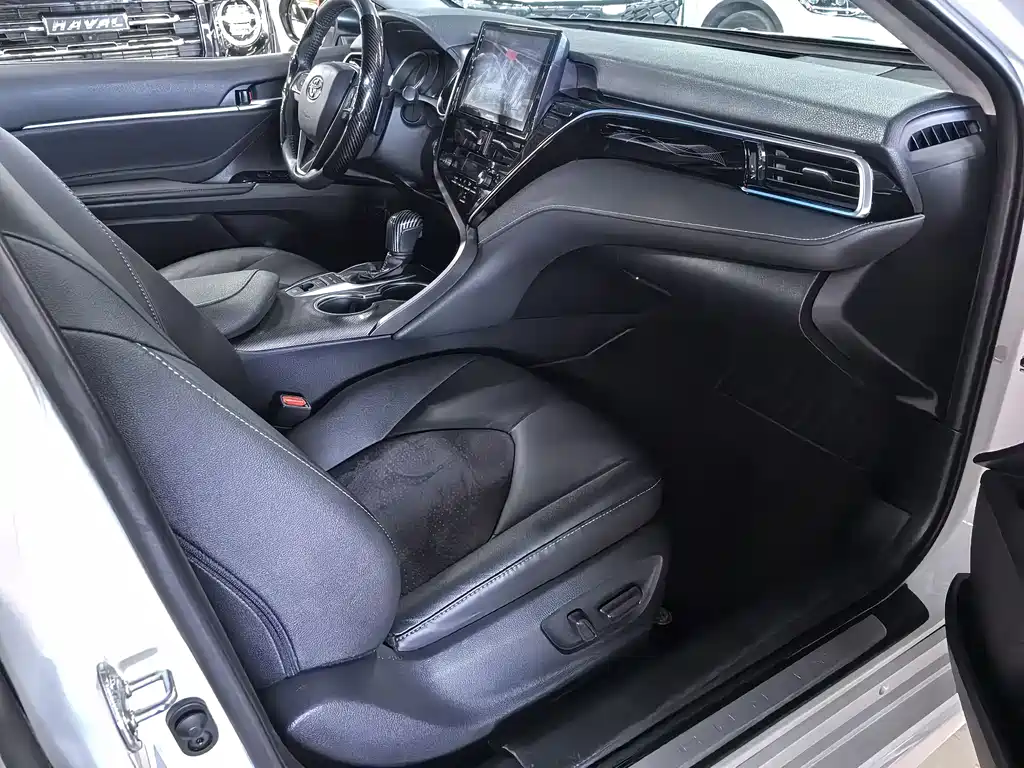 Camry 2022 2.0S Knight Edition купить на сайте DeffCars