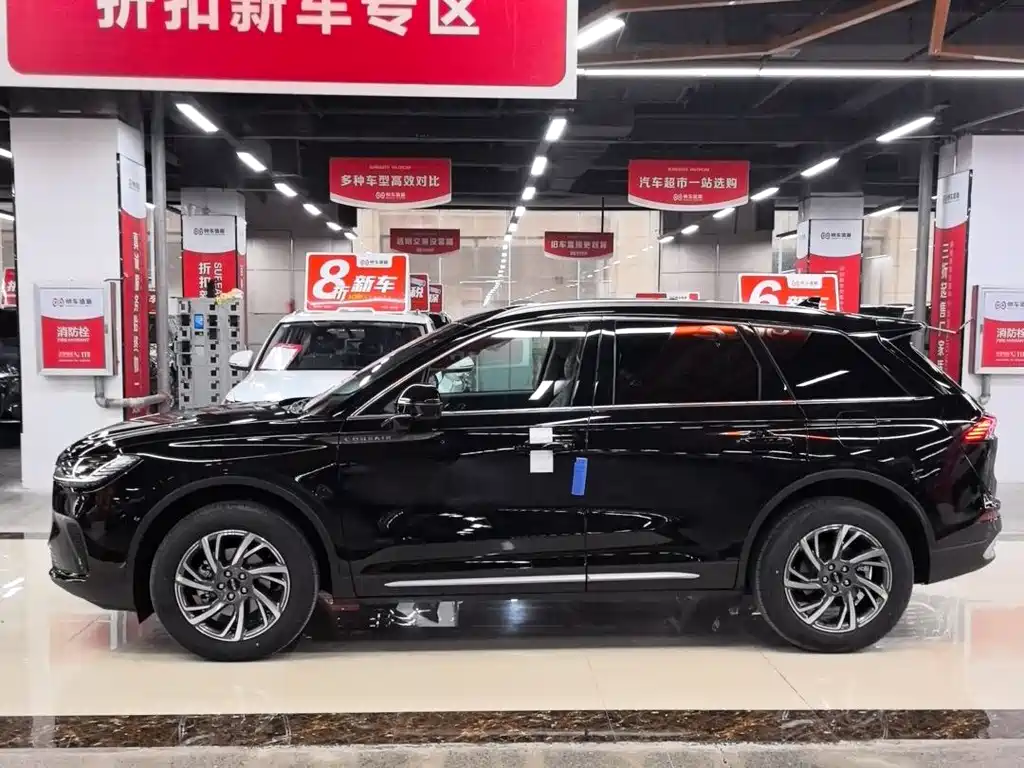 Adventurer 2025 2.0T two-wheel drive exclusive edition купить на сайте DeffCars