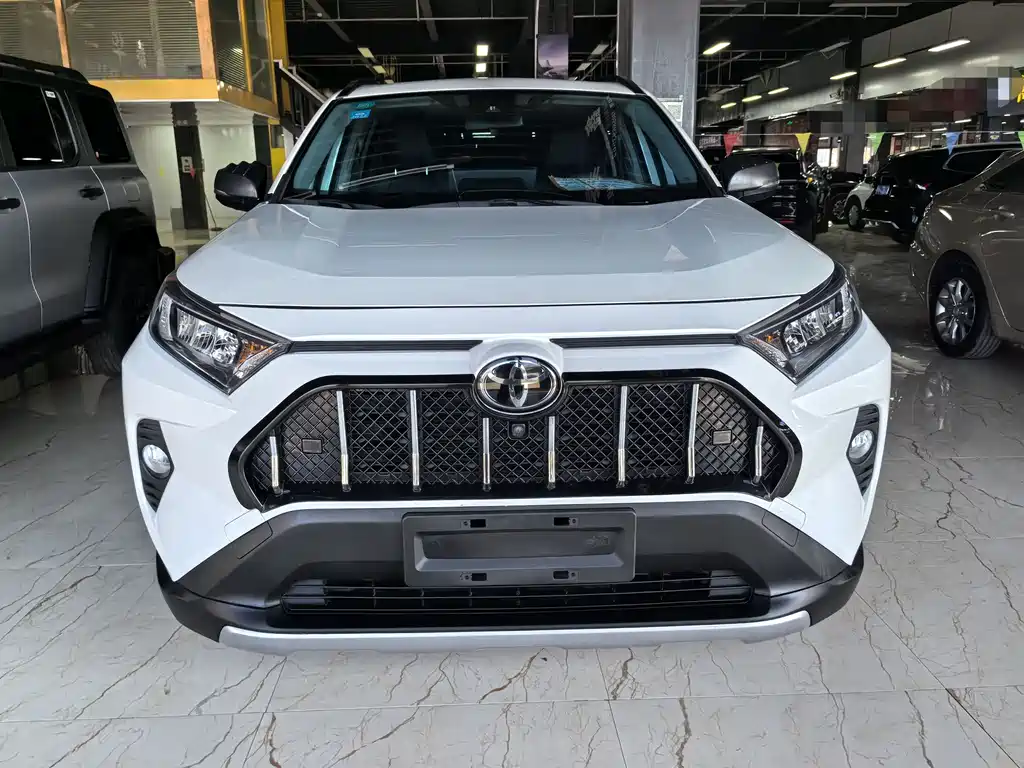 RAV4 Rongfang 2020 2.0L CVT two-wheel drive fashion PLUS version купить на сайте DeffCars