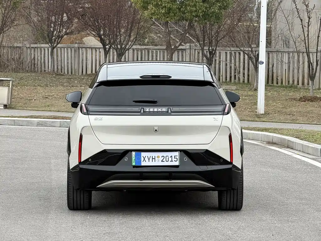 Jikrypton X 2023 rear-wheel drive YOU version 4 seats купить на сайте DeffCars