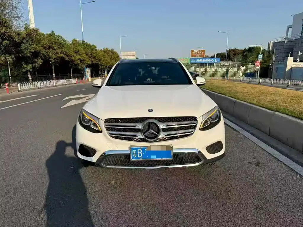 Mercedes-Benz GLC 2016 GLC 260 4MATIC Dynamic купить на сайте DeffCars