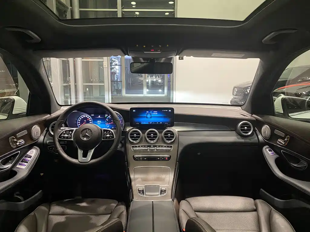Mercedes-Benz GLC 2020 facelift GLC 300 L 4MATIC dynamic купить на сайте DeffCars