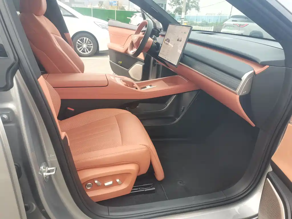 Ledo L60 2024 60kWh four-wheel drive version купить на сайте DeffCars