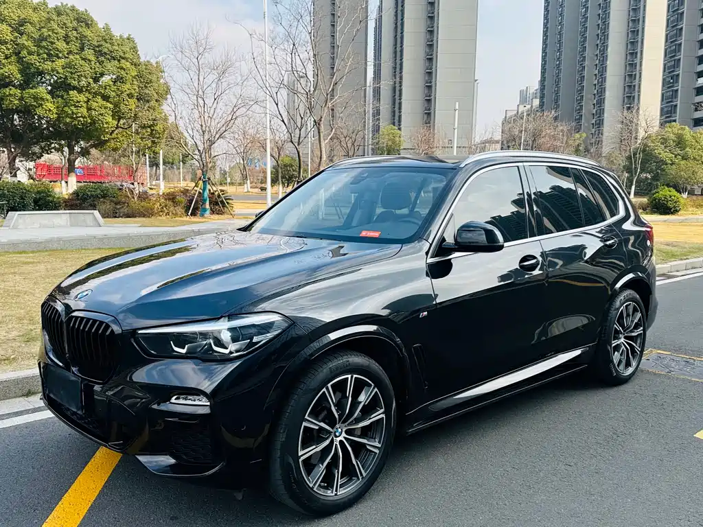 BMW X5 imported 2021 facelift xDrive30i M sports package купить на сайте DeffCars