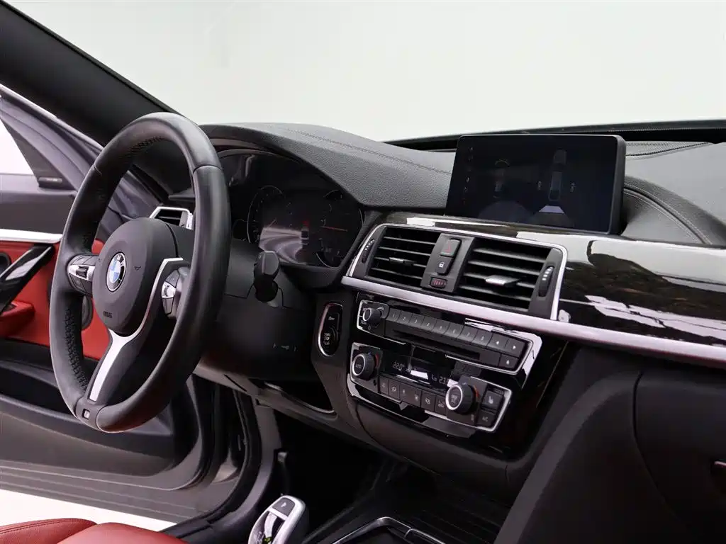 BMW 3 Series GT 2019 330i xDrive M Sports Night Edition купить на сайте DeffCars