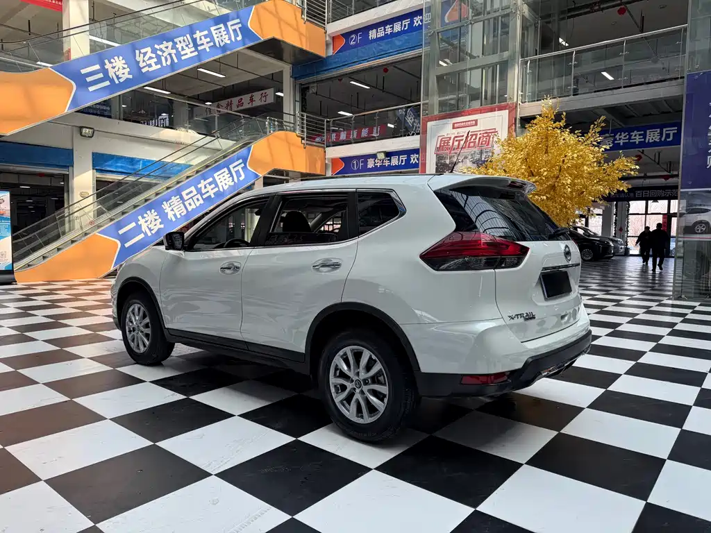 X-Trail 2022 2.0L 2WD Intelligent Link Premium Edition купить на сайте DeffCars