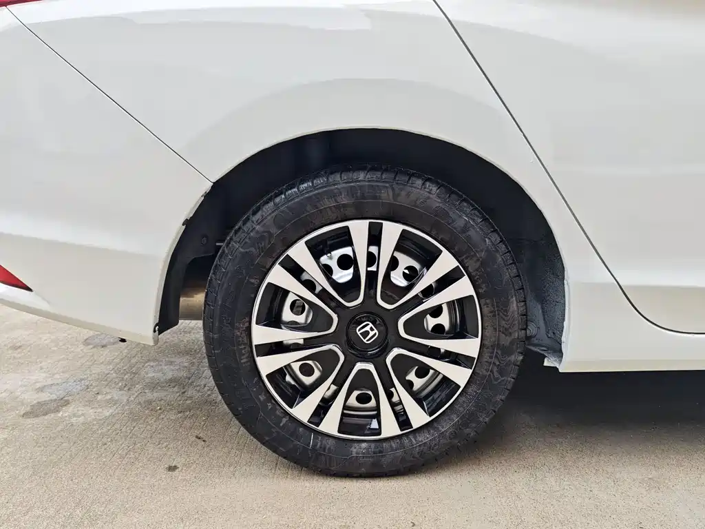 Fengfan 2019 1.5L CVT Comfort Edition купить на сайте DeffCars