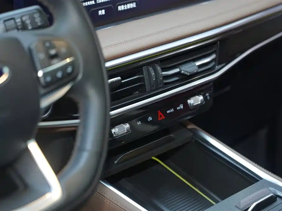 Explorer 2023 EcoBoost 285 four-wheel drive titanium version 6 seats купить на сайте DeffCars