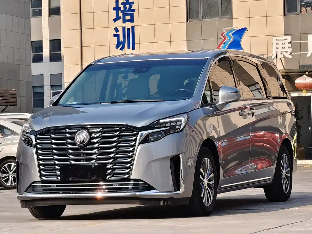Buick GL8 2023 ES Lu Zun Exclusive Model купить на сайте DeffCars