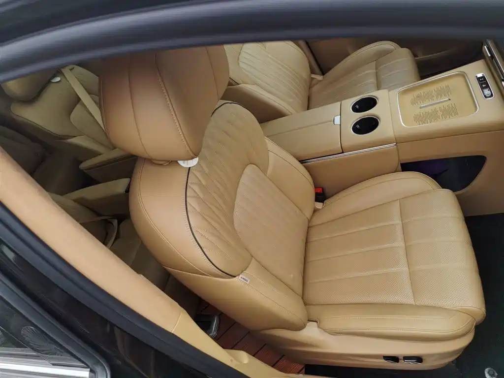 Lantu Dreamer 2025 PHEV four-wheel drive flagship Kunpeng version купить на сайте DeffCars