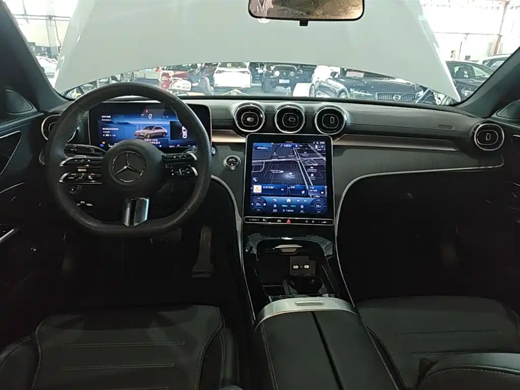 Mercedes-Benz C-Class 2024 facelift C 200 L sports version купить на сайте DeffCars