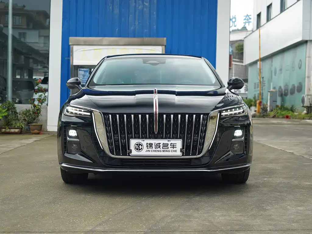 Hongqi H5 2024 2.0T Automatic Zhilianqichang Edition купить на сайте DeffCars