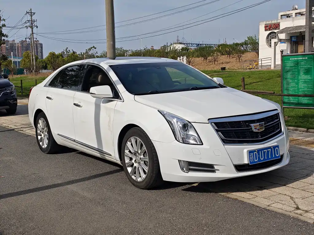 Cadillac XTS 2016 28T Elite купить на сайте DeffCars