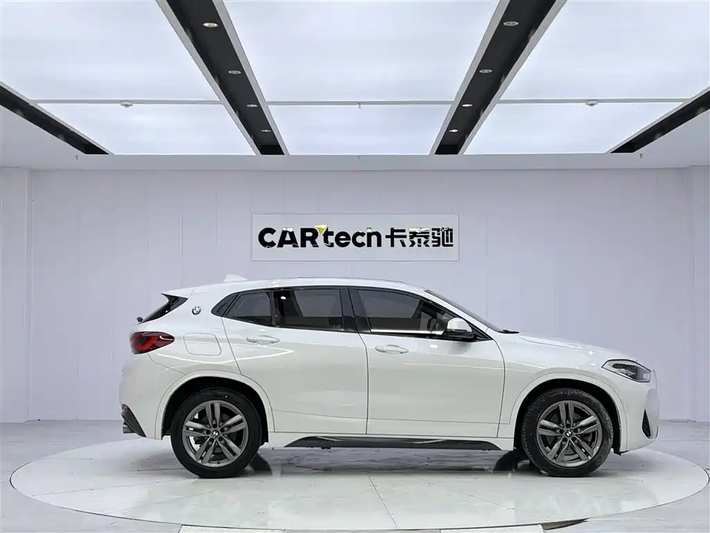 BMW X2 2020 sDrive25i Leading M Sports Package купить на сайте DeffCars
