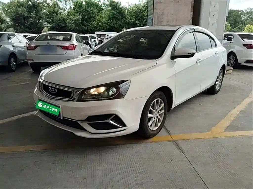 Emgrand 2020 1.5L CVT luxury model купить на сайте DeffCars