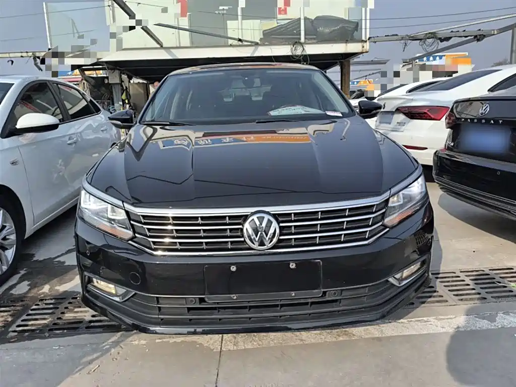 Passat 2017 330TSI DSG Premium Edition купить на сайте DeffCars