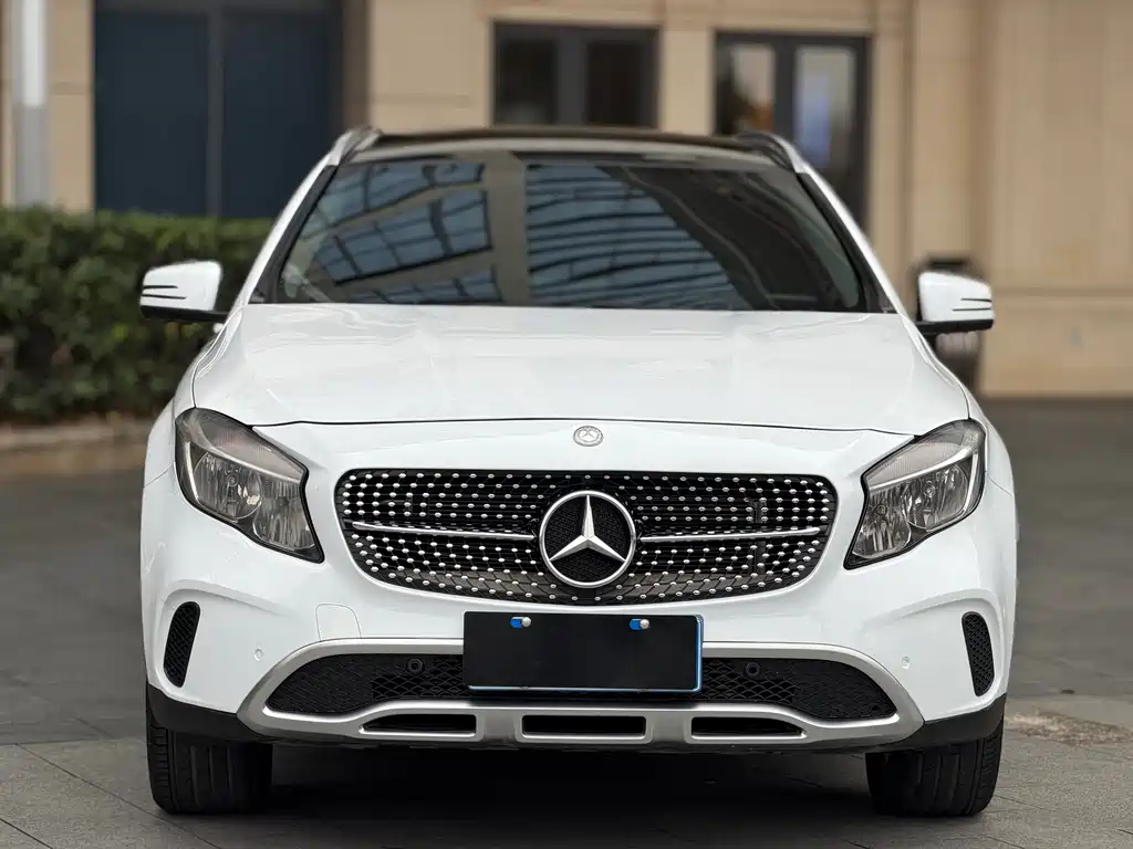 Mercedes-Benz GLA 2019 GLA 200 Dynamic купить на сайте DeffCars