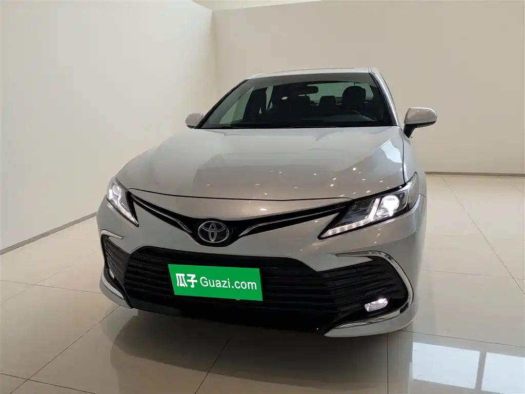 Camry 2023 Dual Engine 2.5HGVP Leading Edition купить на сайте DeffCars