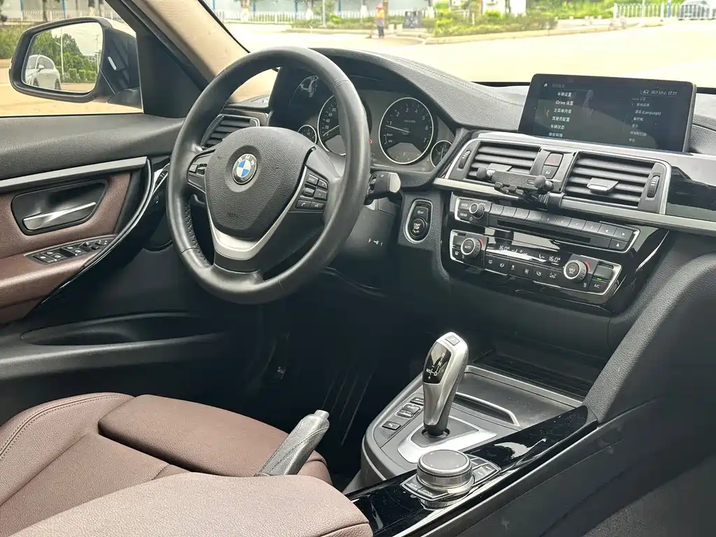 BMW 3 Series 2019 320Li Fashion Model купить на сайте DeffCars