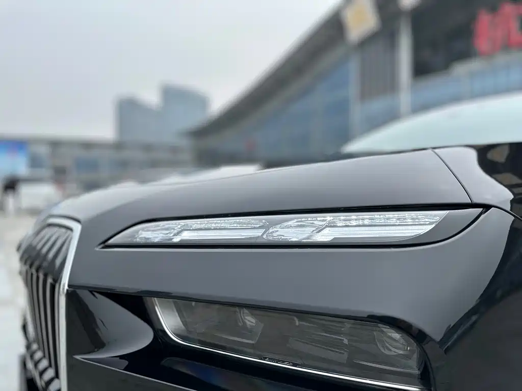 BMW 7 Series 2023 facelift 740Li exclusive M sports package купить на сайте DeffCars