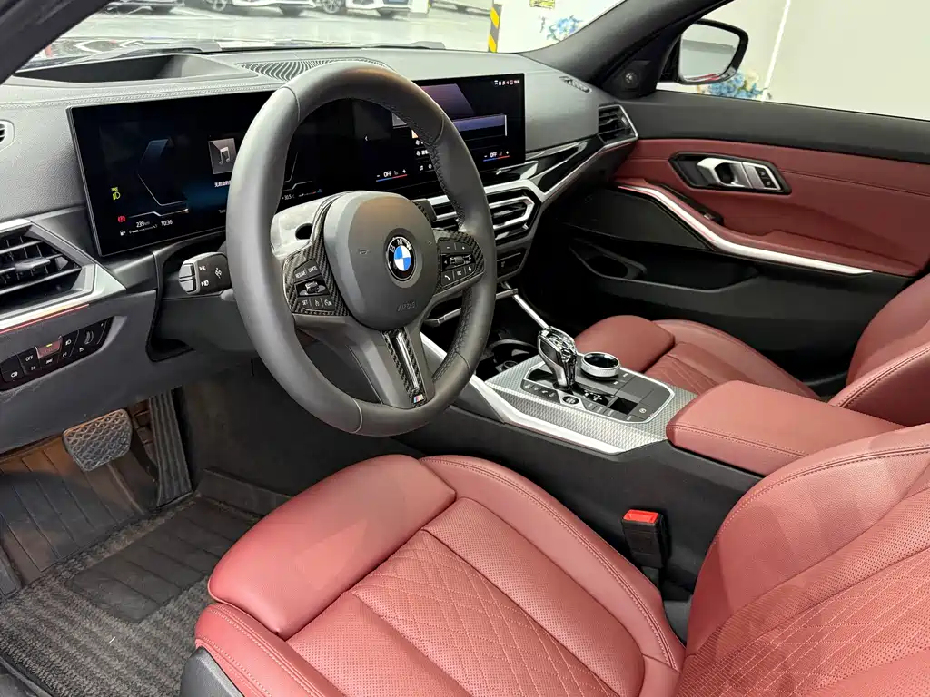 BMW 3 Series 2024 330i M Sports Night Package купить на сайте DeffCars