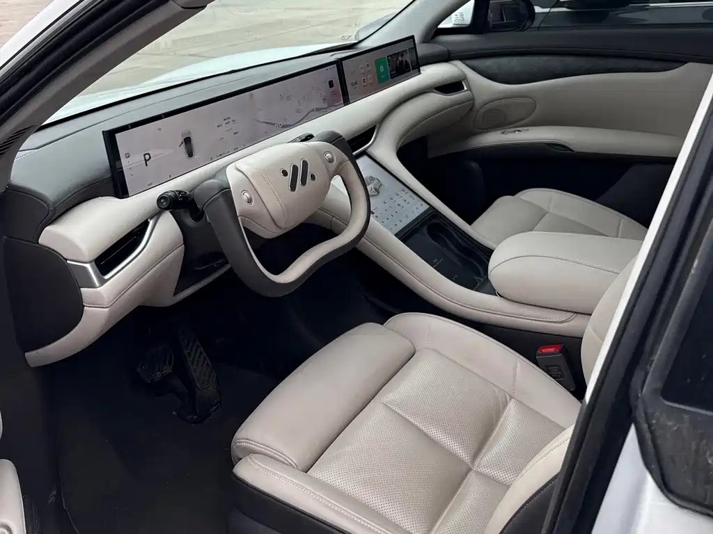 Zhiji LS6 2023 Max Standard Edition купить на сайте DeffCars