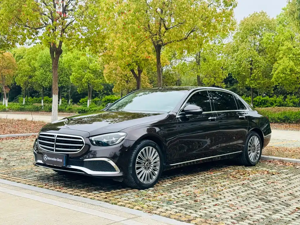 Mercedes-Benz E-Class 2023 E 300 L Fashion купить на сайте DeffCars