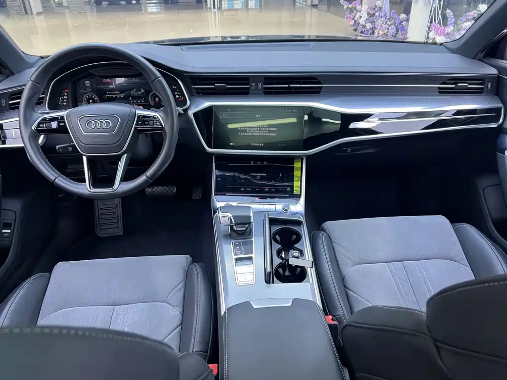 Audi A6L 2024 45 TFSI Premium Dynamic Model купить на сайте DeffCars