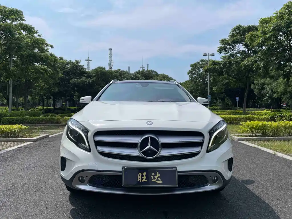 Mercedes GLA 2016 200 Fashion Edition купить на сайте DeffCars