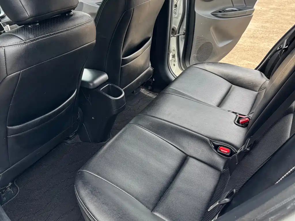 YARiS L 2018 1.5E CVT Champion Limited Edition купить на сайте DeffCars