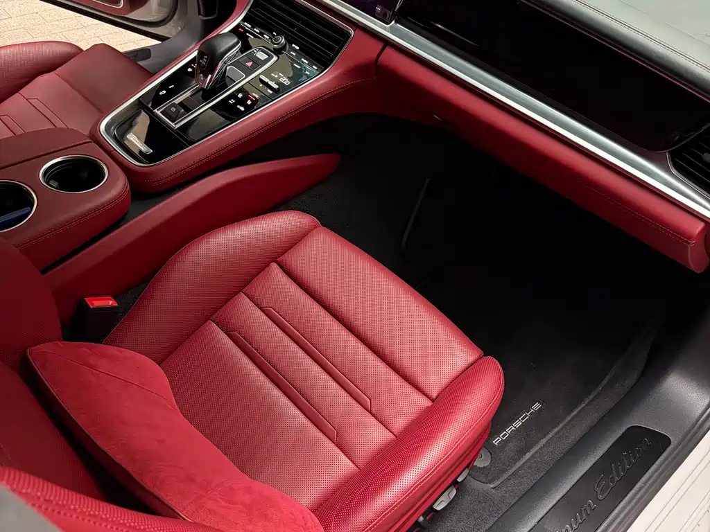 Panamera 2023 Panamera 2.9T Platinum Edition купить на сайте DeffCars