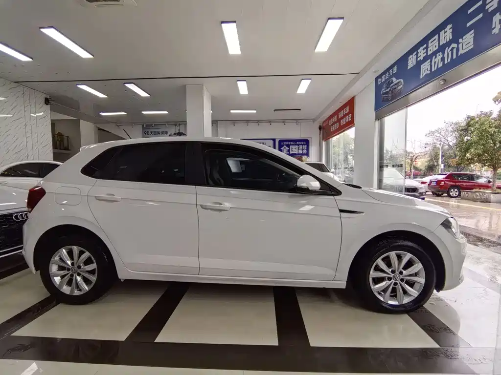 Polo 2019 Plus 1.5L Automatic Colorful Technology Edition купить на сайте DeffCars