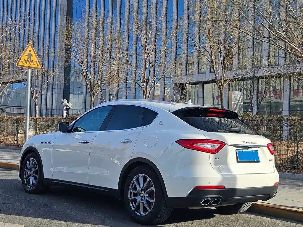 Levante 2020 3.0T Standard Edition купить на сайте DeffCars