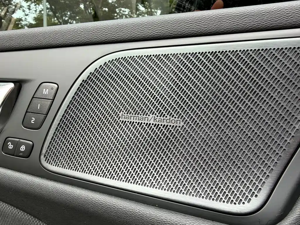 Volvo S60 2020 T5 Zhiya Sports Edition купить на сайте DeffCars