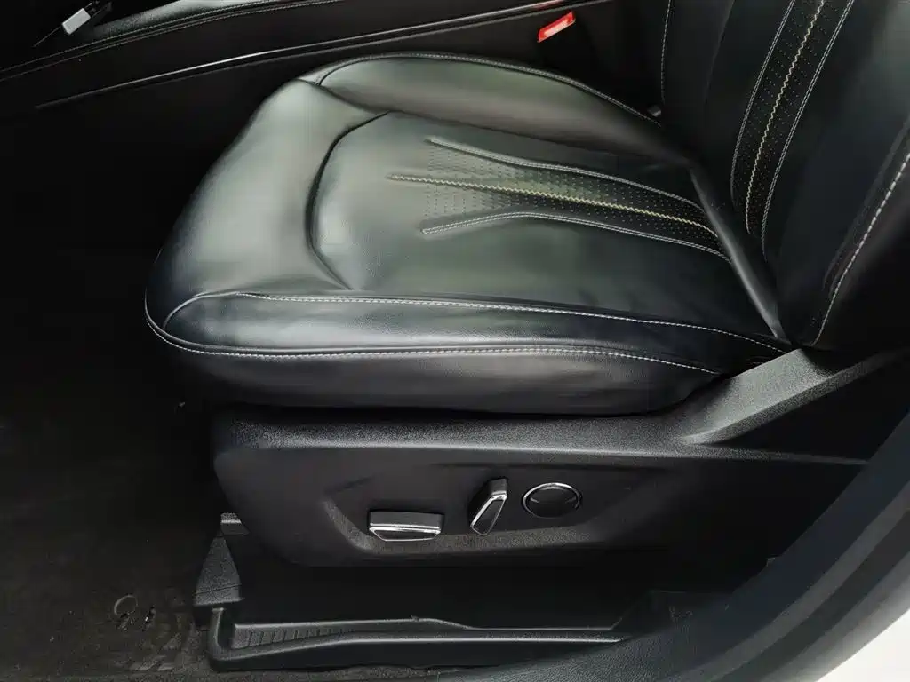 Ruijie 2021 PLUS EcoBoost 245 two-wheel drive Hao Rui type 7 seats купить на сайте DeffCars