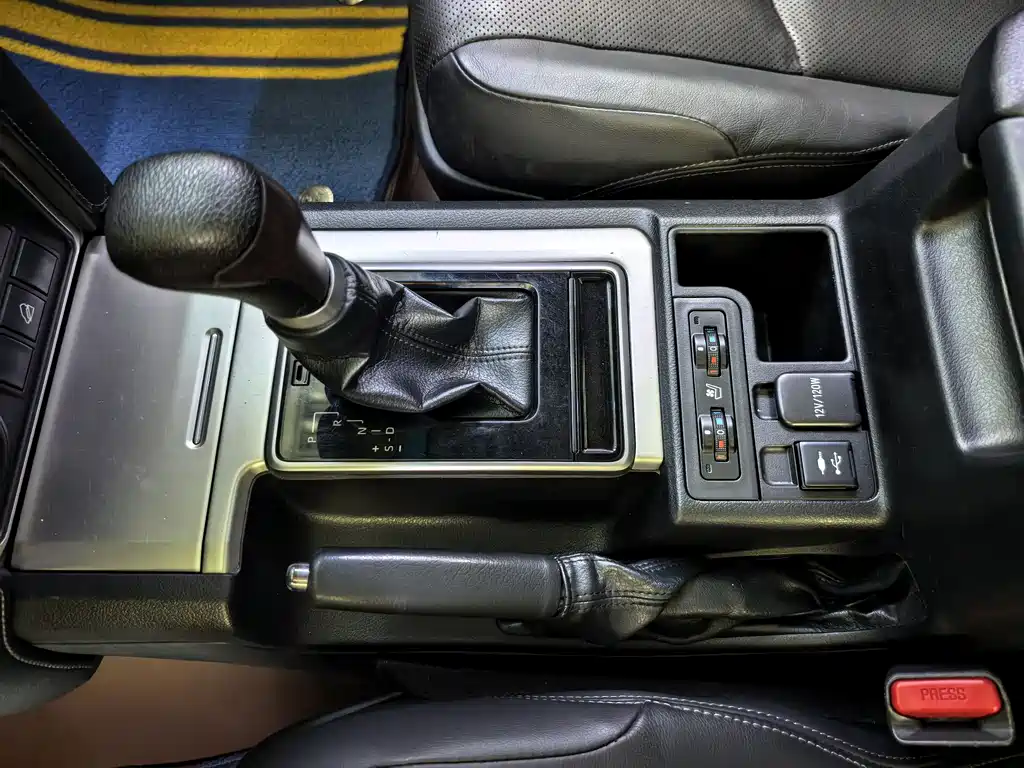 Prado 2018 3.5L automatic TX-L rear mounted spare tire купить на сайте DeffCars