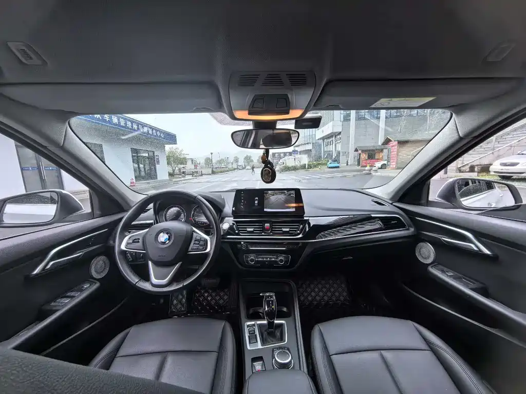 BMW 1 Series 2022 120i M Sports Edition купить на сайте DeffCars