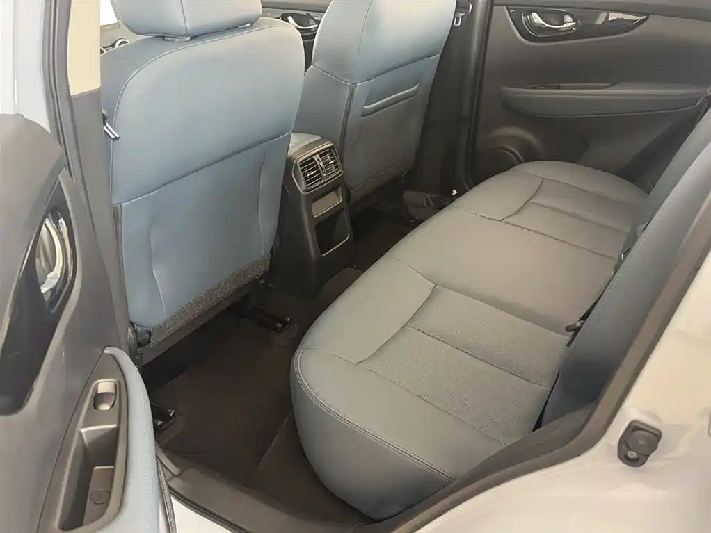 Qashqai 2025 Honor 2.0L CVT XV+ Leading Edition купить на сайте DeffCars