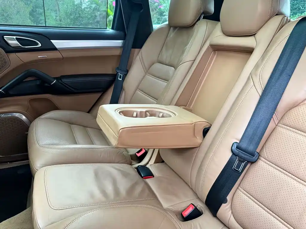 Cayenne 2011 Cayenne Turbo 4.8T купить на сайте DeffCars