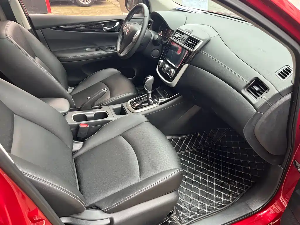 Tiida 2021 1.6L CVT Smart Travel Edition купить на сайте DeffCars