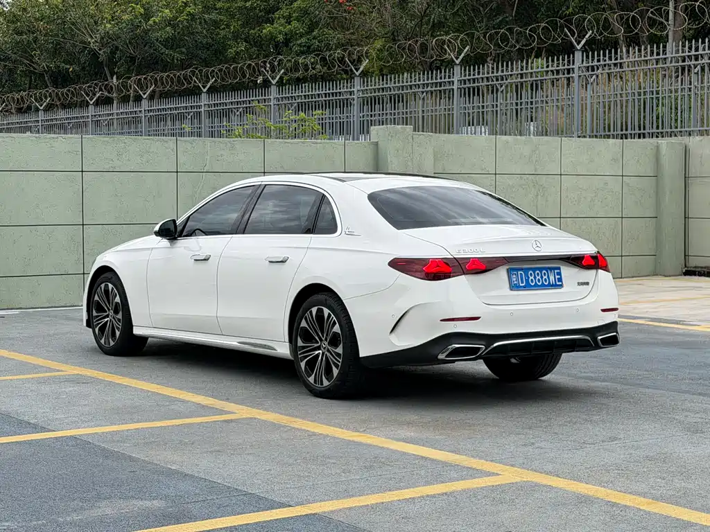 Mercedes-Benz E-Class 2024 E 300 L Fashionable and Sporty купить на сайте DeffCars