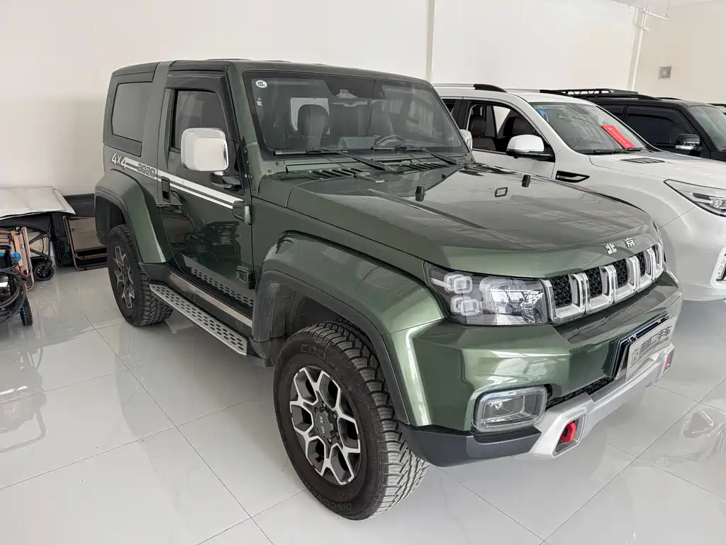 Beijing off-road BJ40 2020 2.0T automatic four-wheel drive pays tribute to the 2020 version of the supreme model купить на сайте DeffCars