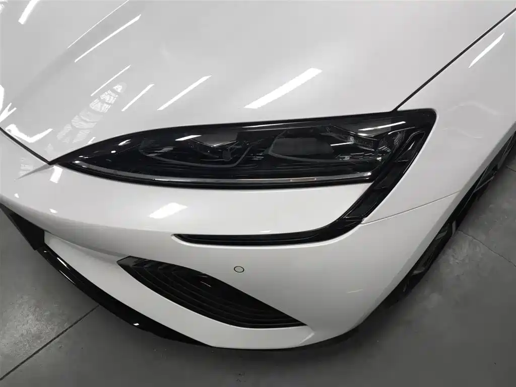Seal 2022 700km long range rear-wheel drive version купить на сайте DeffCars