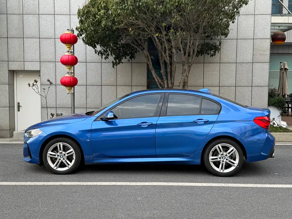 BMW 1 Series 2019 118i M Sports Package купить на сайте DeffCars